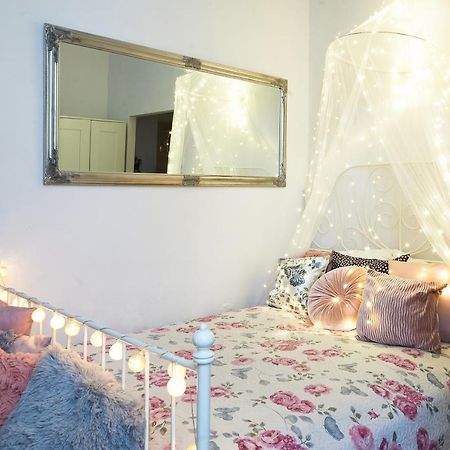 Aurora Kazimierz Apartment Krakow Ngoại thất bức ảnh